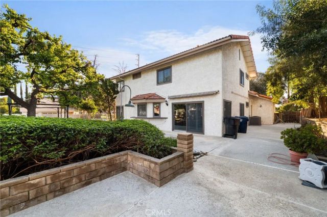 162 Lakeside, Redlands, CA 92373