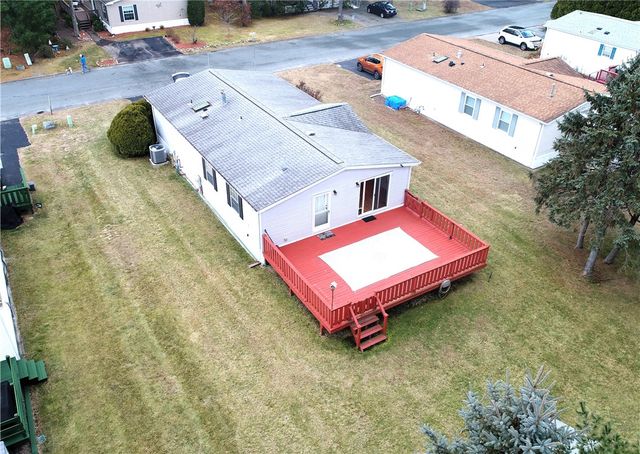 26 Kelly Lane, Coventry, RI 02816
