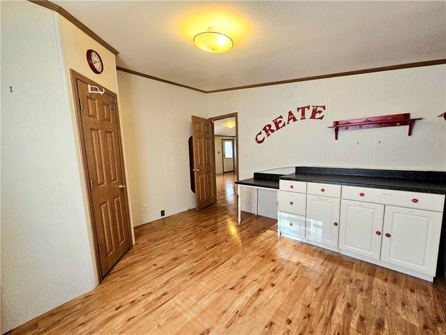 26 Kelly Lane, Coventry, RI 02816