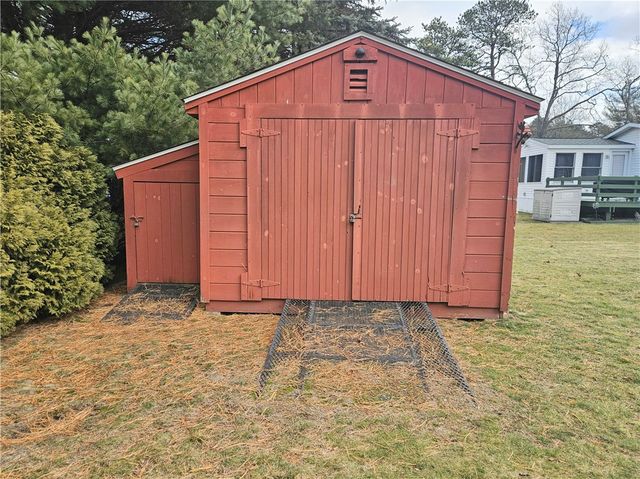 26 Kelly Lane, Coventry, RI 02816