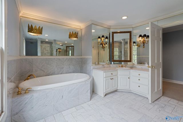 4833 Market Street, Mooresville, AL 35649