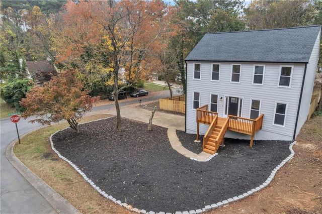 3996 Verbena NW Drive, Kennesaw, GA 30144