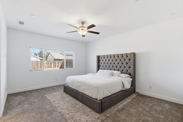 6128 E Platt Avenue, Fresno, CA 93727