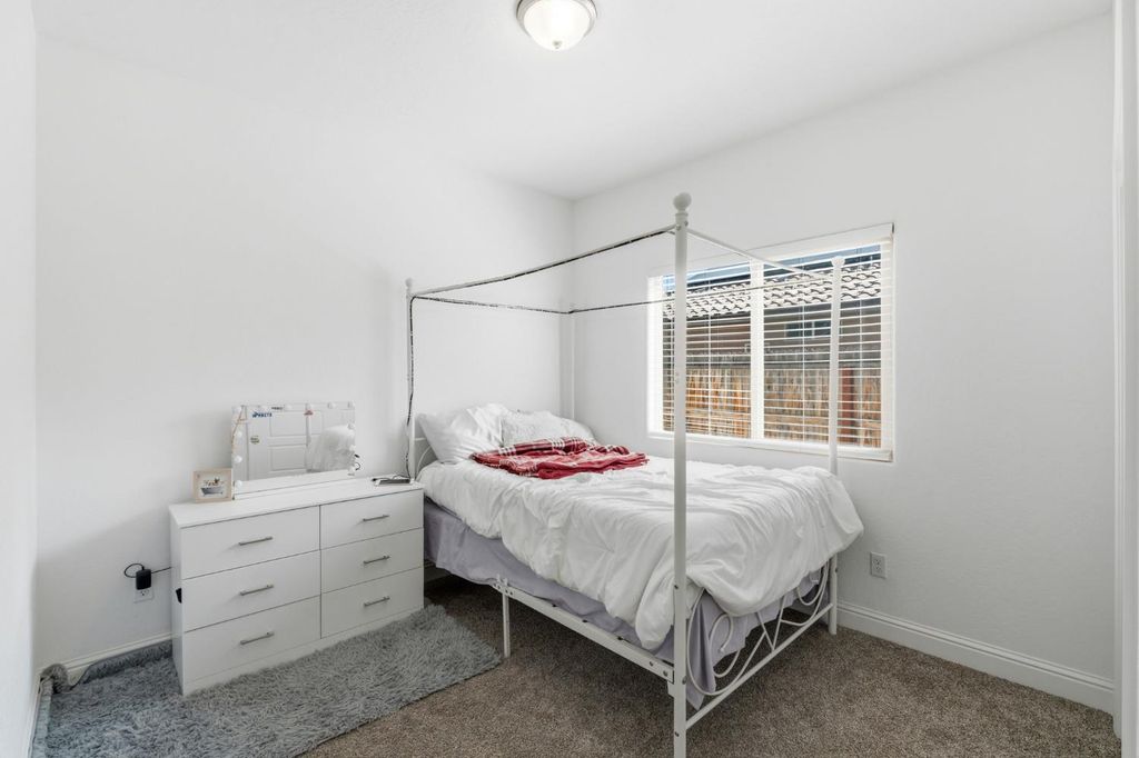 Image 21 of property listing at 6128 E Platt Avenue, Fresno, CA 93727