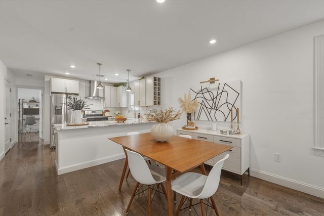 22 Otis St 1, Somerville, MA 02145