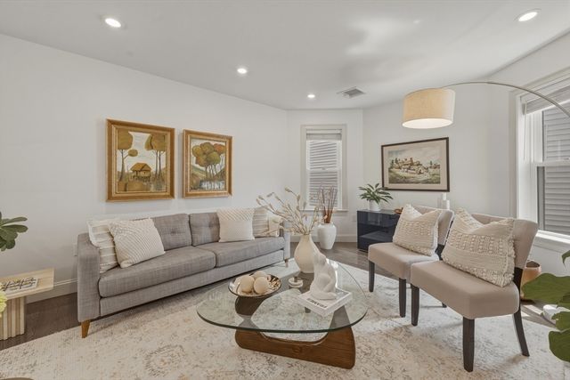 22 Otis St 1, Somerville, MA 02145