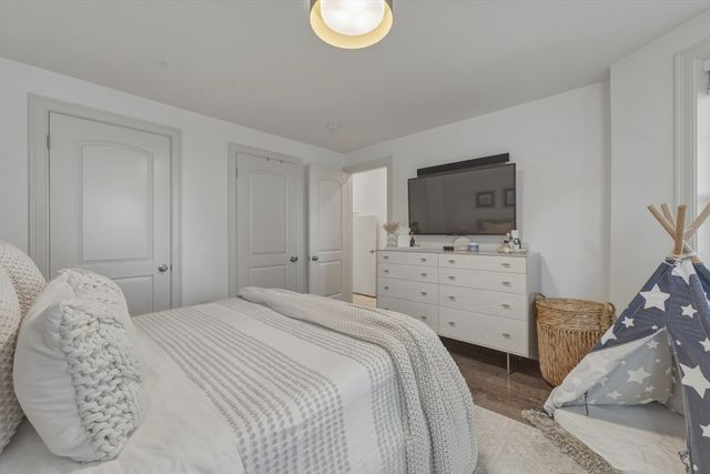 22 Otis St 1, Somerville, MA 02145