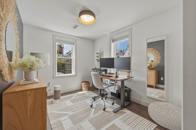 22 Otis St 1, Somerville, MA 02145