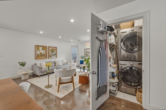 22 Otis St 1, Somerville, MA 02145