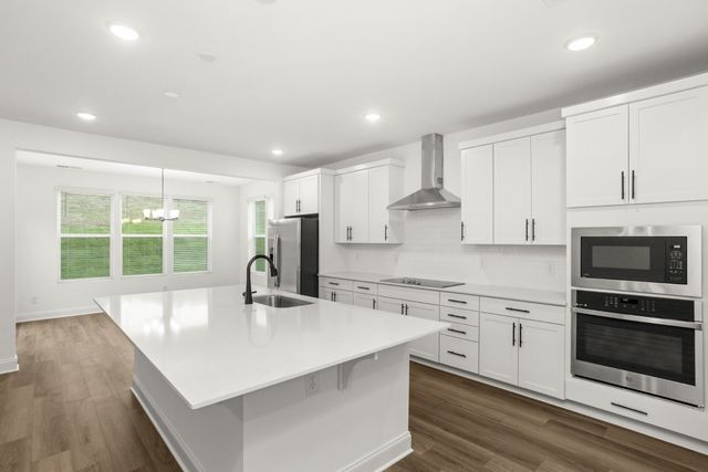 1555 Oak Springs Drive, Columbia, TN 38401