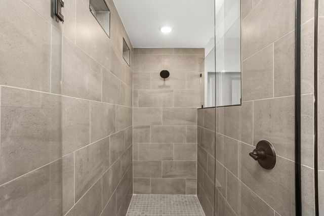 1555 Oak Springs Drive, Columbia, TN 38401