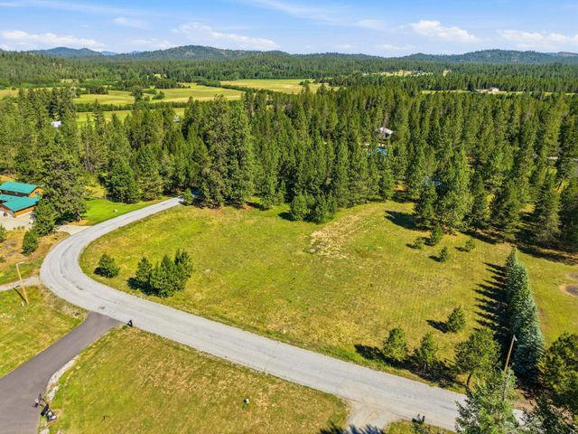 435 Jade Dr, Newport, WA 99156
