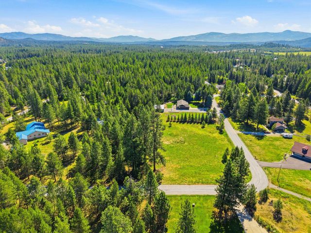 435 Jade Dr, Newport, WA 99156