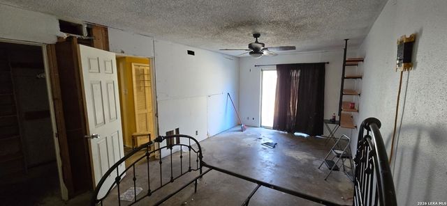 12311 Capeswood, San Antonio, TX 78249