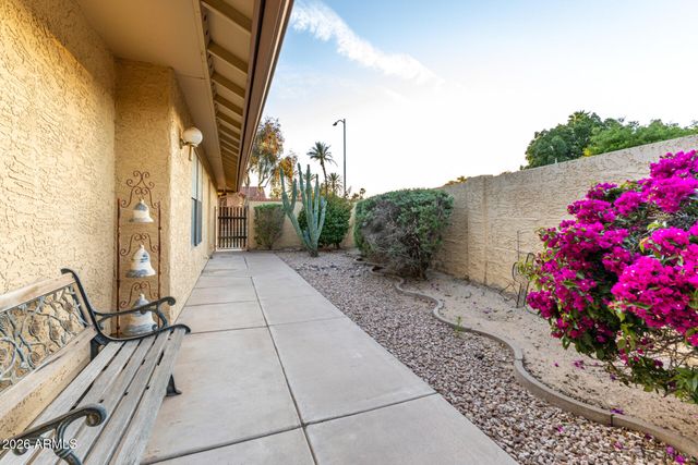 12285 S SHOSHONI Drive S, Phoenix, AZ 85044