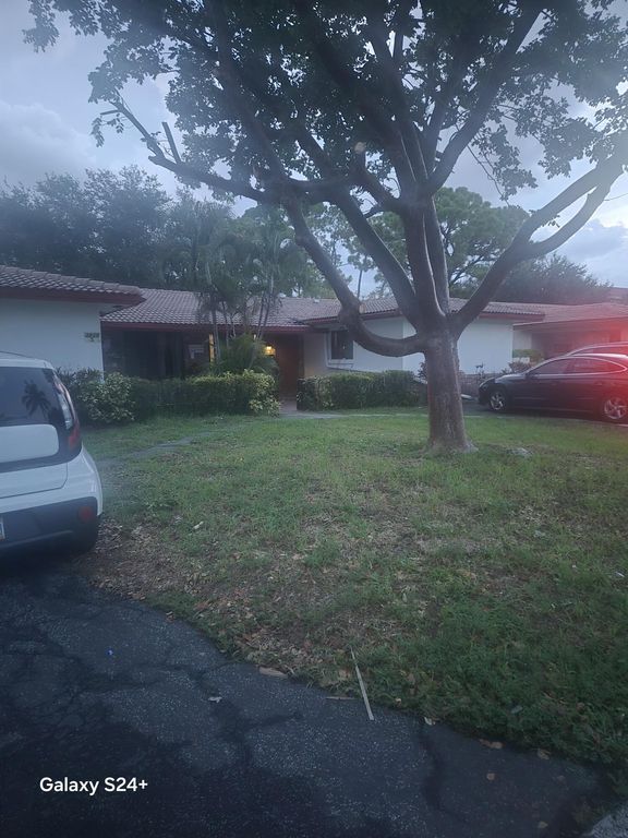 3210 NW 86TH Avenue 1-2, Coral Springs, FL 33065