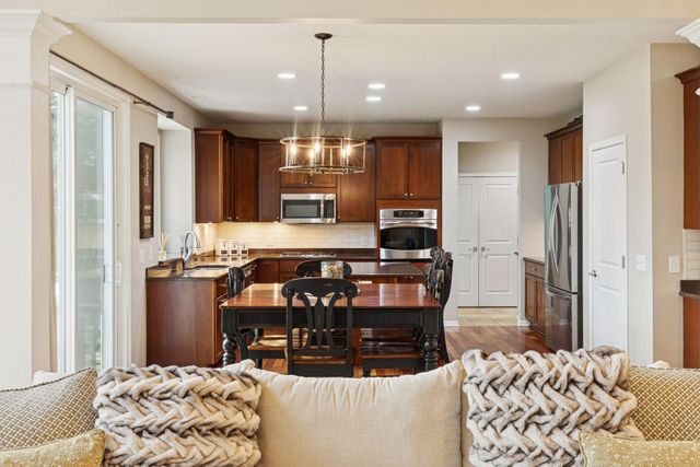 6726 Fountain Lane N, Maple Grove, MN 55311