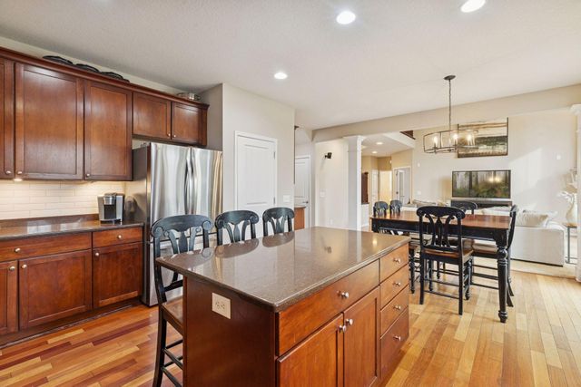 6726 Fountain Lane N, Maple Grove, MN 55311