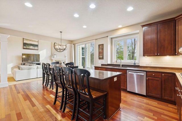 6726 Fountain Lane N, Maple Grove, MN 55311