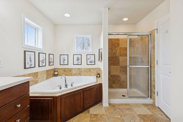 6726 Fountain Lane N, Maple Grove, MN 55311