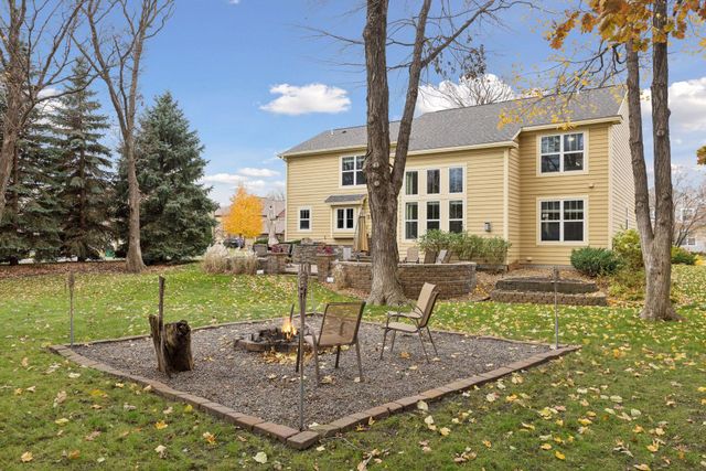 6726 Fountain Lane N, Maple Grove, MN 55311