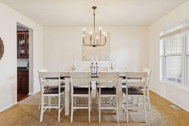 6726 Fountain Lane N, Maple Grove, MN 55311