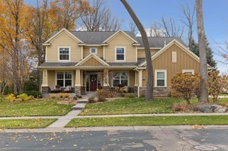 6726 Fountain Lane N, Maple Grove, MN 55311