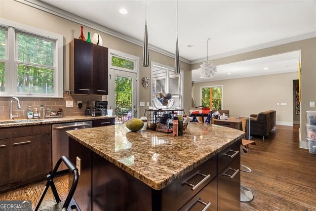 2195 Watercrest Commons Circle, Marietta, GA 30062