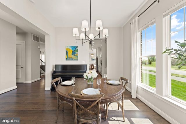 22986 BUBBLING BROOK DR, Brambleton, VA 20148