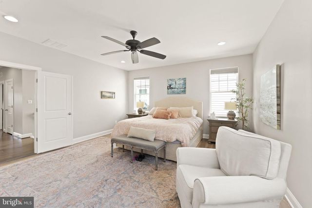 22986 BUBBLING BROOK DR, Brambleton, VA 20148