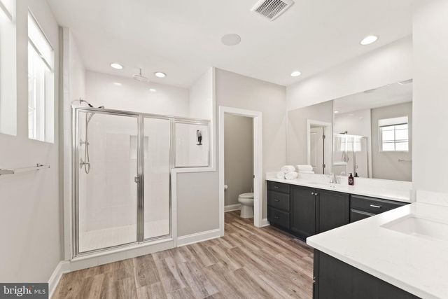 22986 BUBBLING BROOK DR, Brambleton, VA 20148