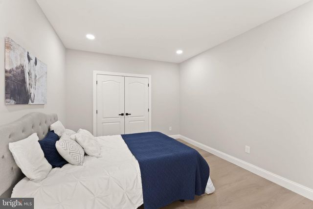 22986 BUBBLING BROOK DR, Brambleton, VA 20148