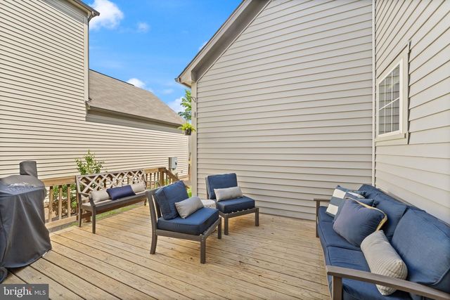 22986 BUBBLING BROOK DR, Brambleton, VA 20148