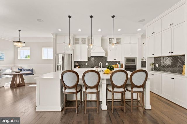 22986 BUBBLING BROOK DR, Brambleton, VA 20148