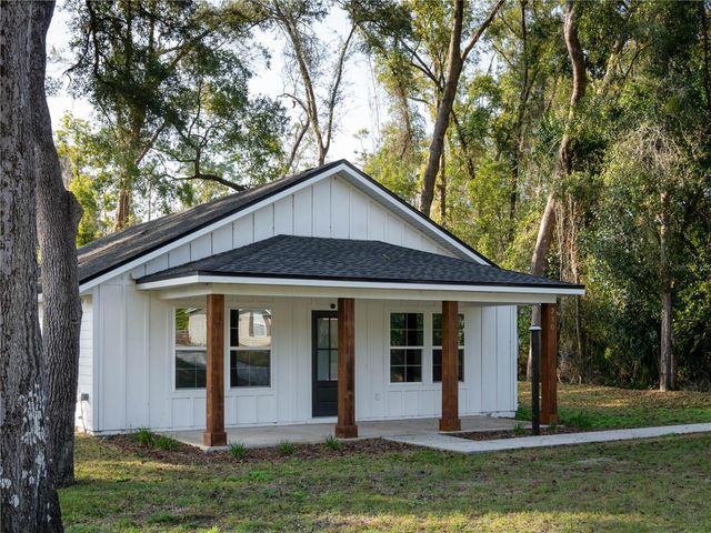 730 SW 2ND AVENUE, Trenton, FL 32693