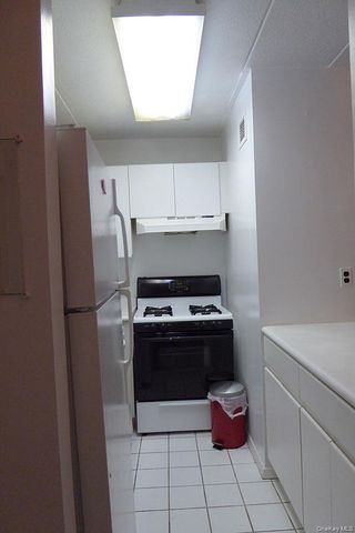97-12 63rd Drive 8B, Rego Park, NY 11374