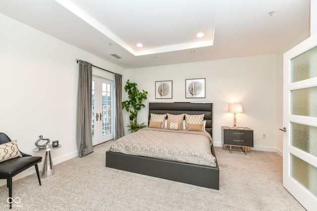 30 W Main Street B, Carmel, IN 46032