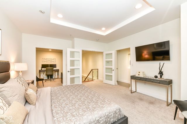 30 W Main Street B, Carmel, IN 46032