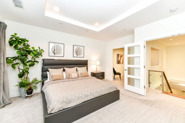 30 W Main Street B, Carmel, IN 46032