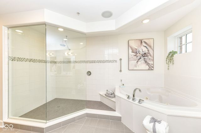 30 W Main Street B, Carmel, IN 46032