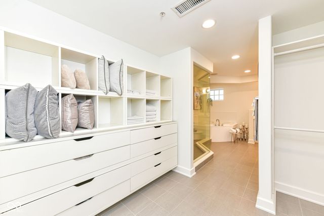 30 W Main Street B, Carmel, IN 46032