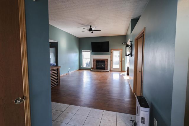 2062 Summer Banks Drive, Grove City, OH 43123