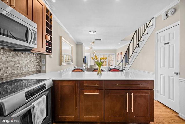 1924 NEW HAMPSHIRE AVE NW, Washington, DC 20009