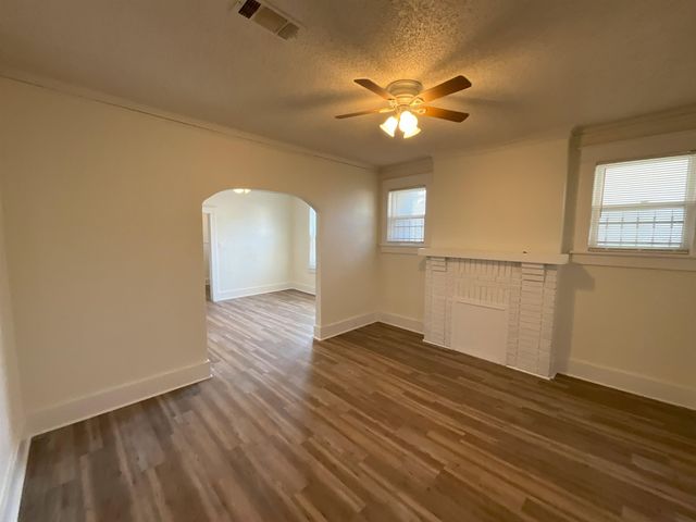 736 N WATKINS ST N, Memphis, TN 38107