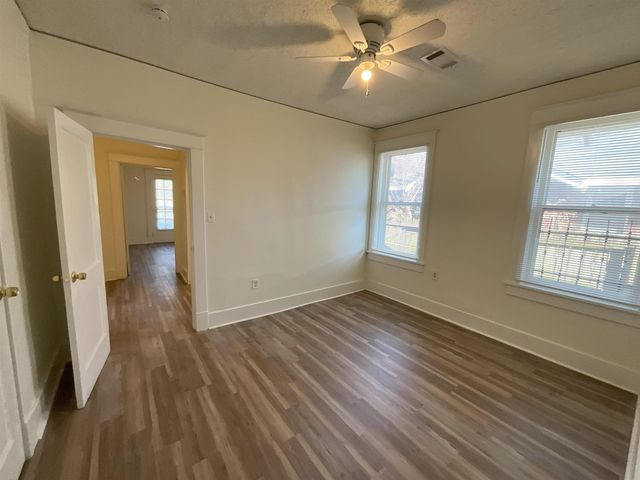 736 N WATKINS ST N, Memphis, TN 38107