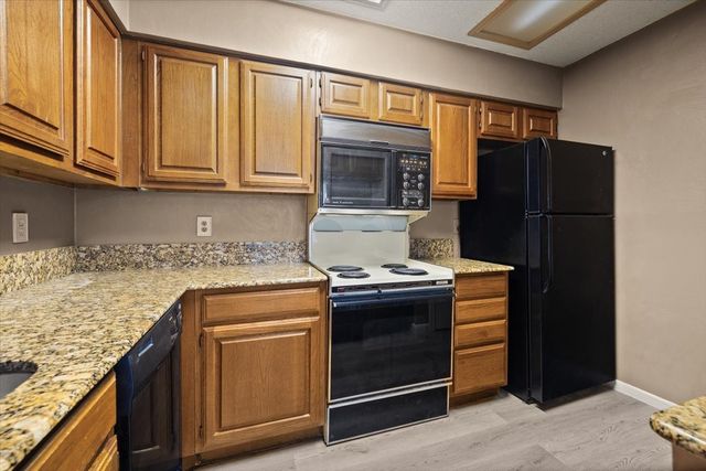 1201 Harwell Drive 225, Arlington, TX 76011