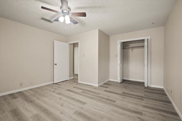 1201 Harwell Drive 225, Arlington, TX 76011