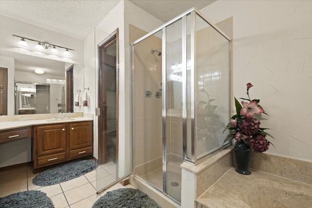 1201 Harwell Drive 225, Arlington, TX 76011
