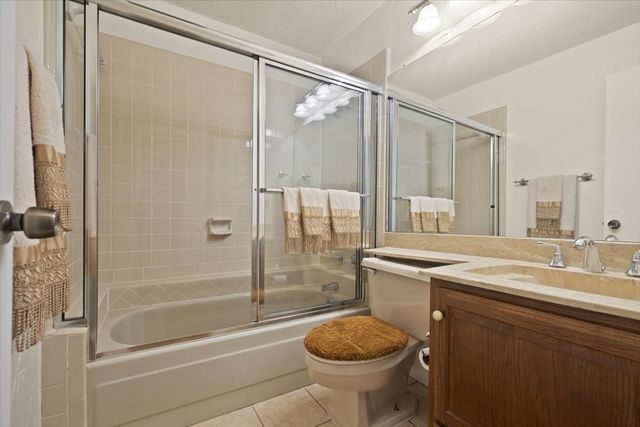1201 Harwell Drive 225, Arlington, TX 76011