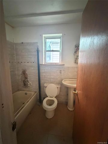 436 Dunham Avenue, Mount Vernon, NY 10553